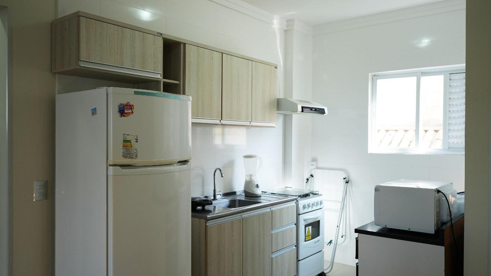 Apartamento Edificio Costa Mar - Centro De Bombinhas Exterior foto